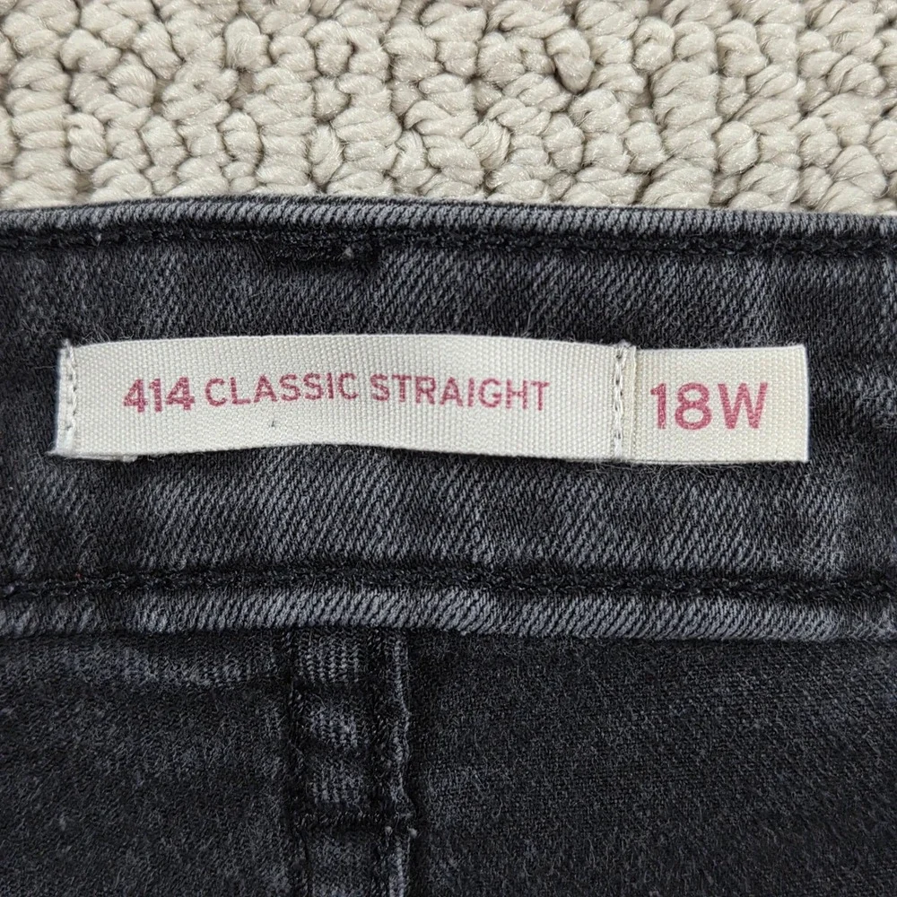 Levi's 414 Classic Straight Faded Black‎ Jeans Womens 18W Denim Pants